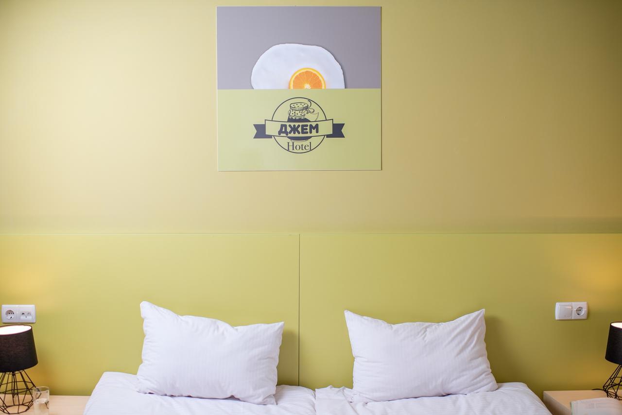 Jam Hotel Hnatyuka إلفيف المظهر الخارجي الصورة