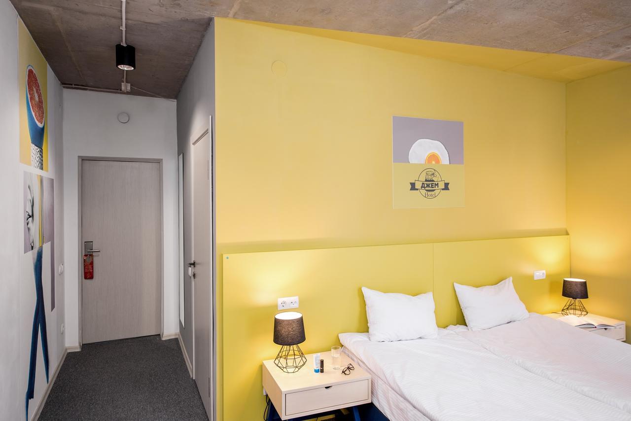 Jam Hotel Hnatyuka إلفيف المظهر الخارجي الصورة
