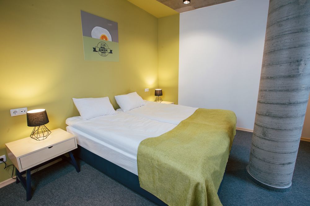 Jam Hotel Hnatyuka إلفيف المظهر الخارجي الصورة